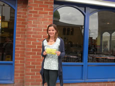 Alison happily reunited with her wallet found on Acton High St