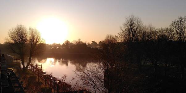 Spring dawn on the river