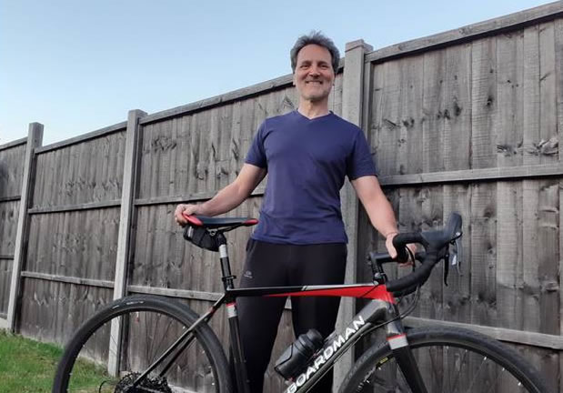 Adil Papini riding to Barnet as part of Islamic Relief’s Ramadan 2.6 challenge