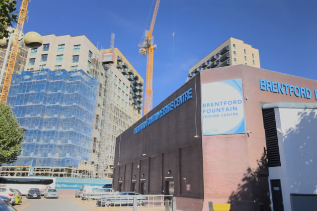 Brentford Fountains Leisure Centre