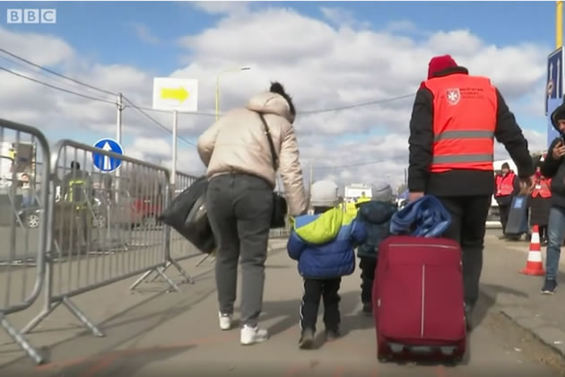 Government believes letting people in without checks is a security risk